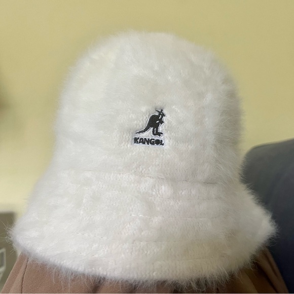 NEW Furgora Bucket Hat by Kangol Ivory Angora Medium - Picture 5 of 7